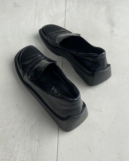 PRADA SS99 BLACK LEATHER SQUARE TOE LOAFERS - EU 37.5 / UK 4.5 - Known Source