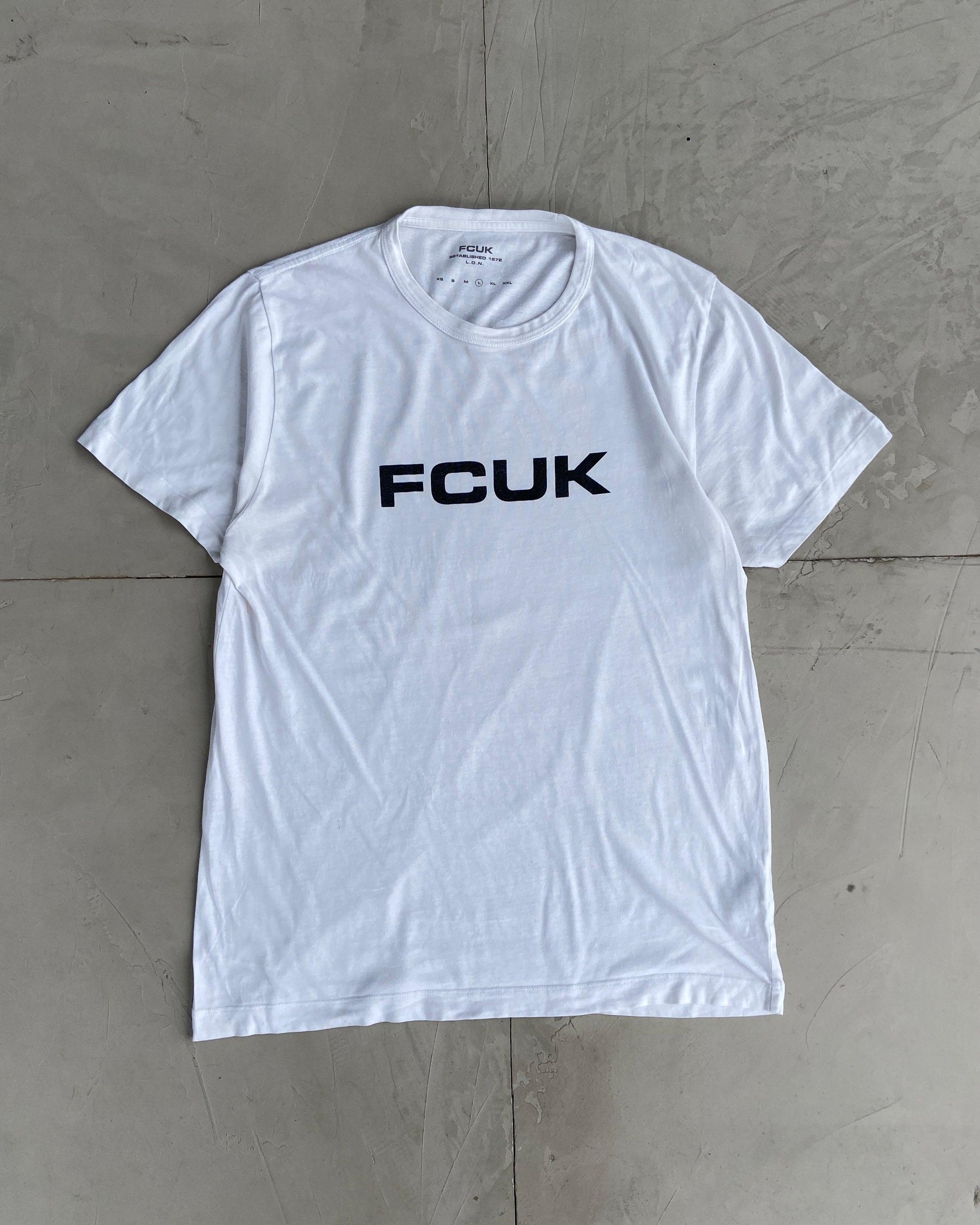 FCUK 2000'S WHITE TEE - L - Known Source