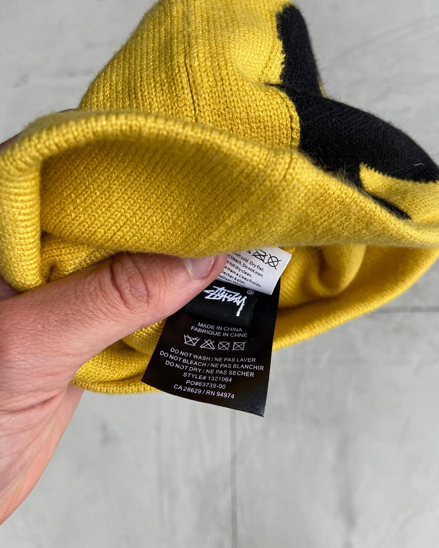STUSSY 'S' YELLOW BEANIE - Known Source