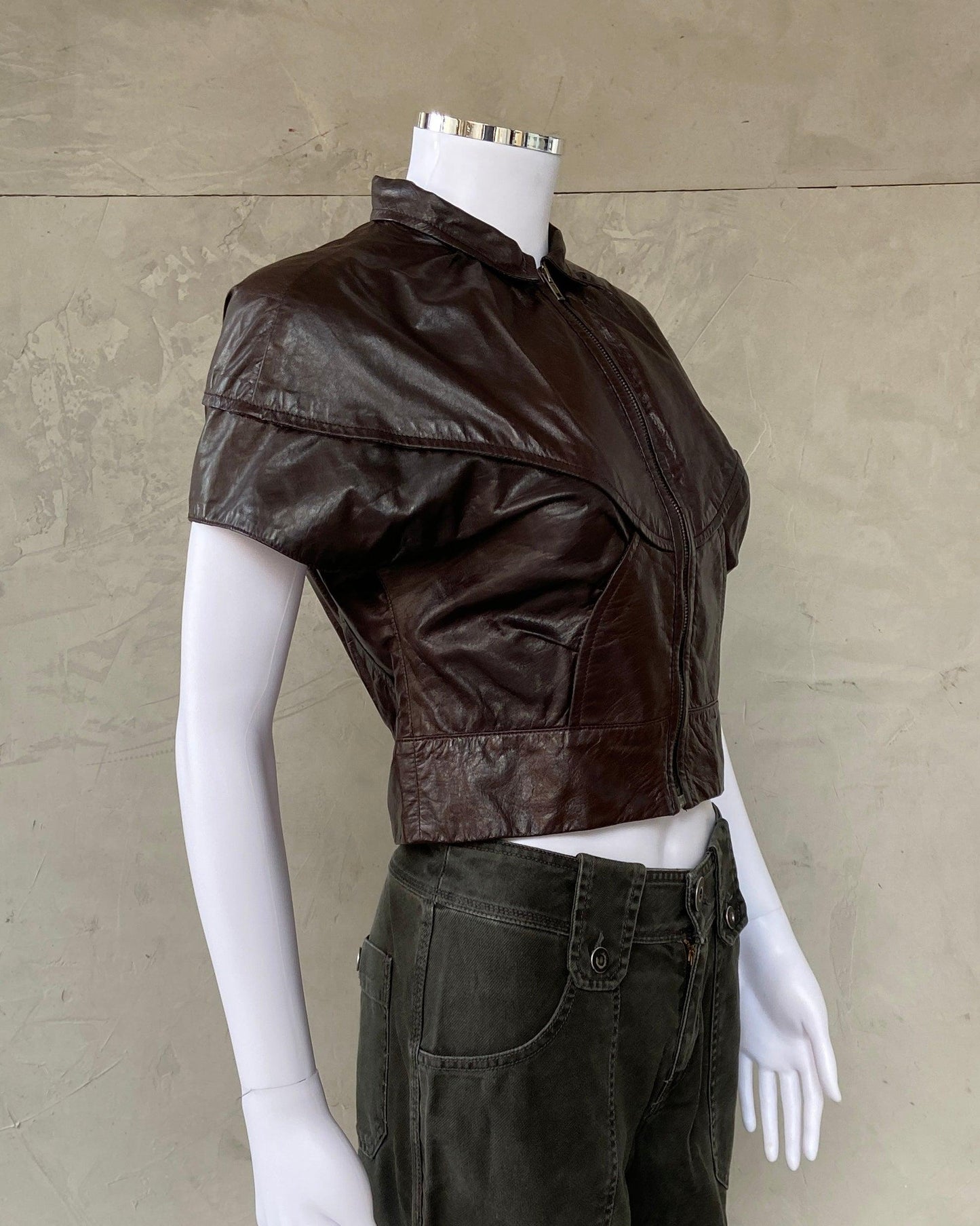 MIU MIU FW2008 CROPPED LEATHER JACKET TOP - M - Known Source