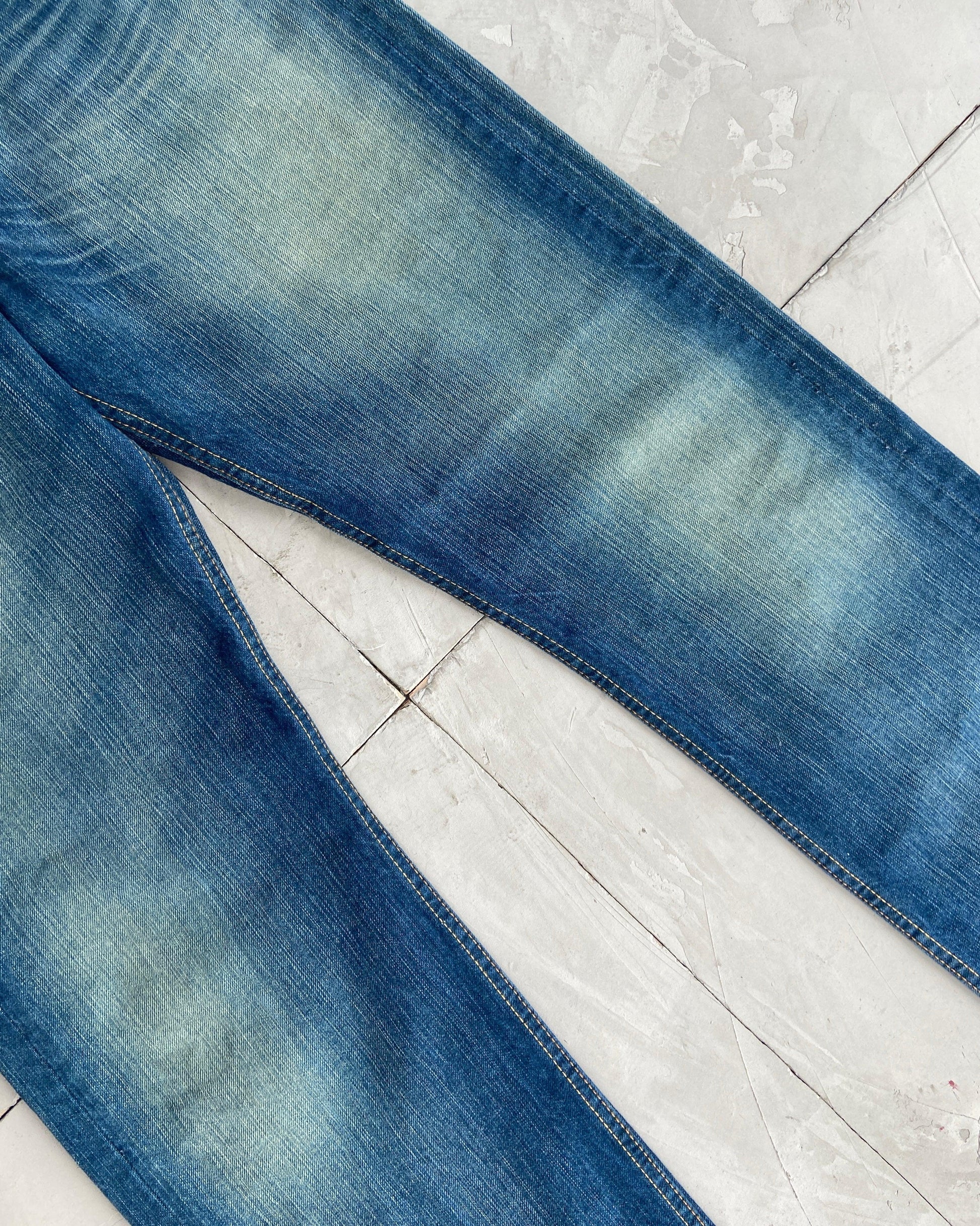 LEVI 501 VINTAGE STRAIGHT LEG BLUE JEANS - W30 - Known Source