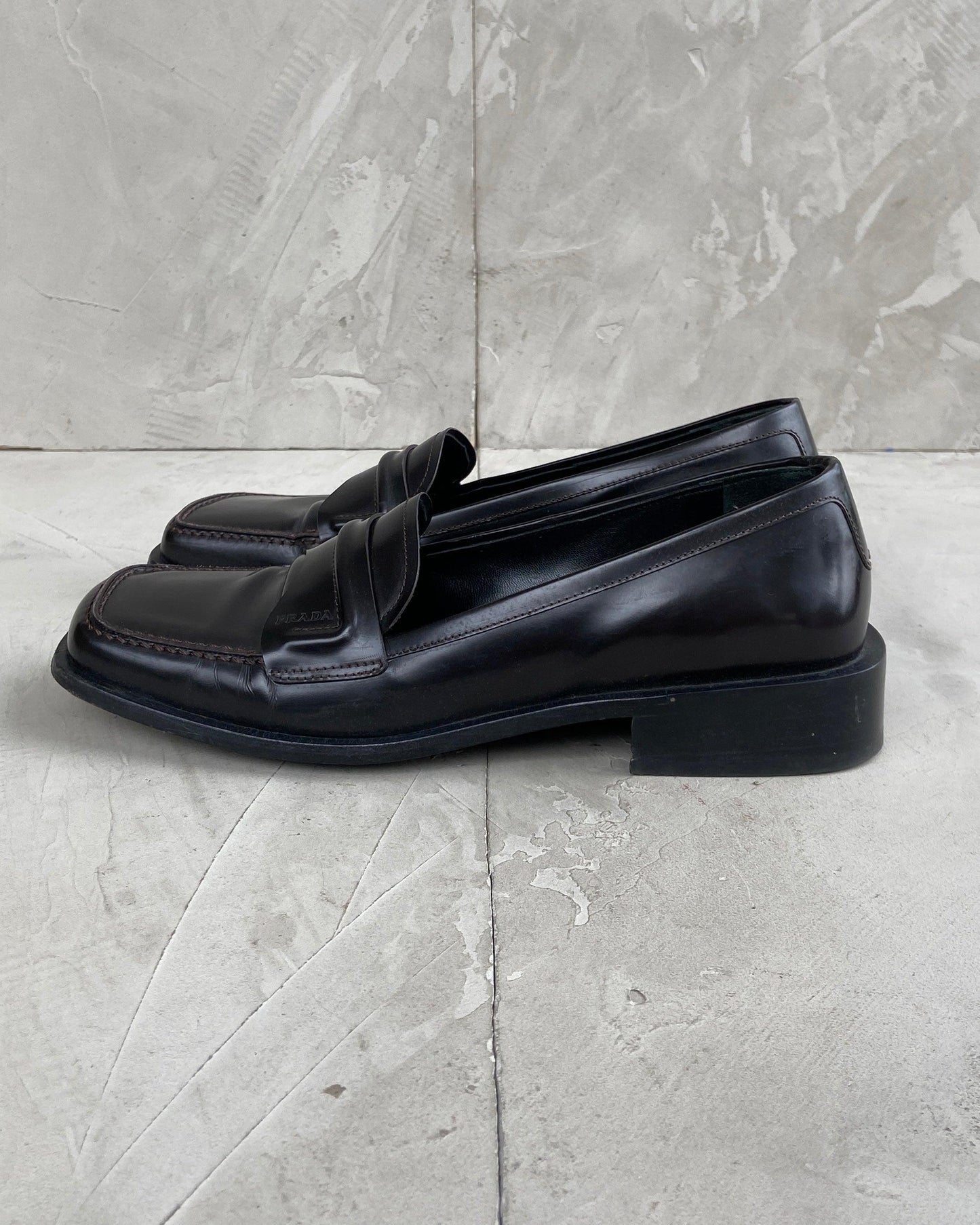 PRADA 90'S SQUARE TOE LEATHER LOAFERS - EU 38 / UK 5 - Known Source