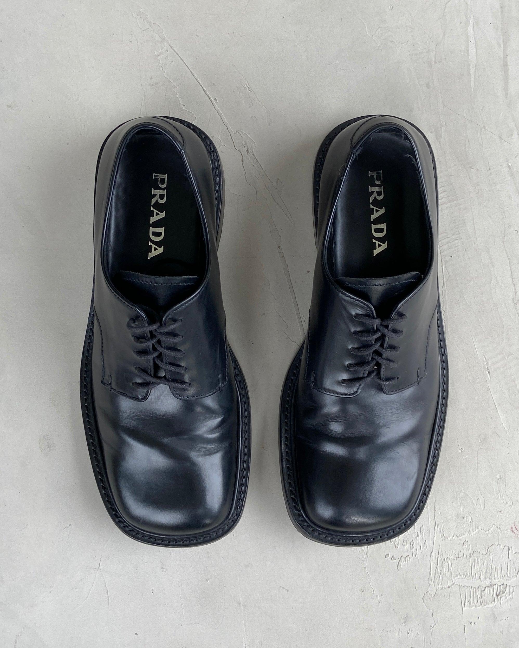 PRADA FW1999 SQUARE TOE LEATHER DERBY SHOES - EU 41 / UK 7.5