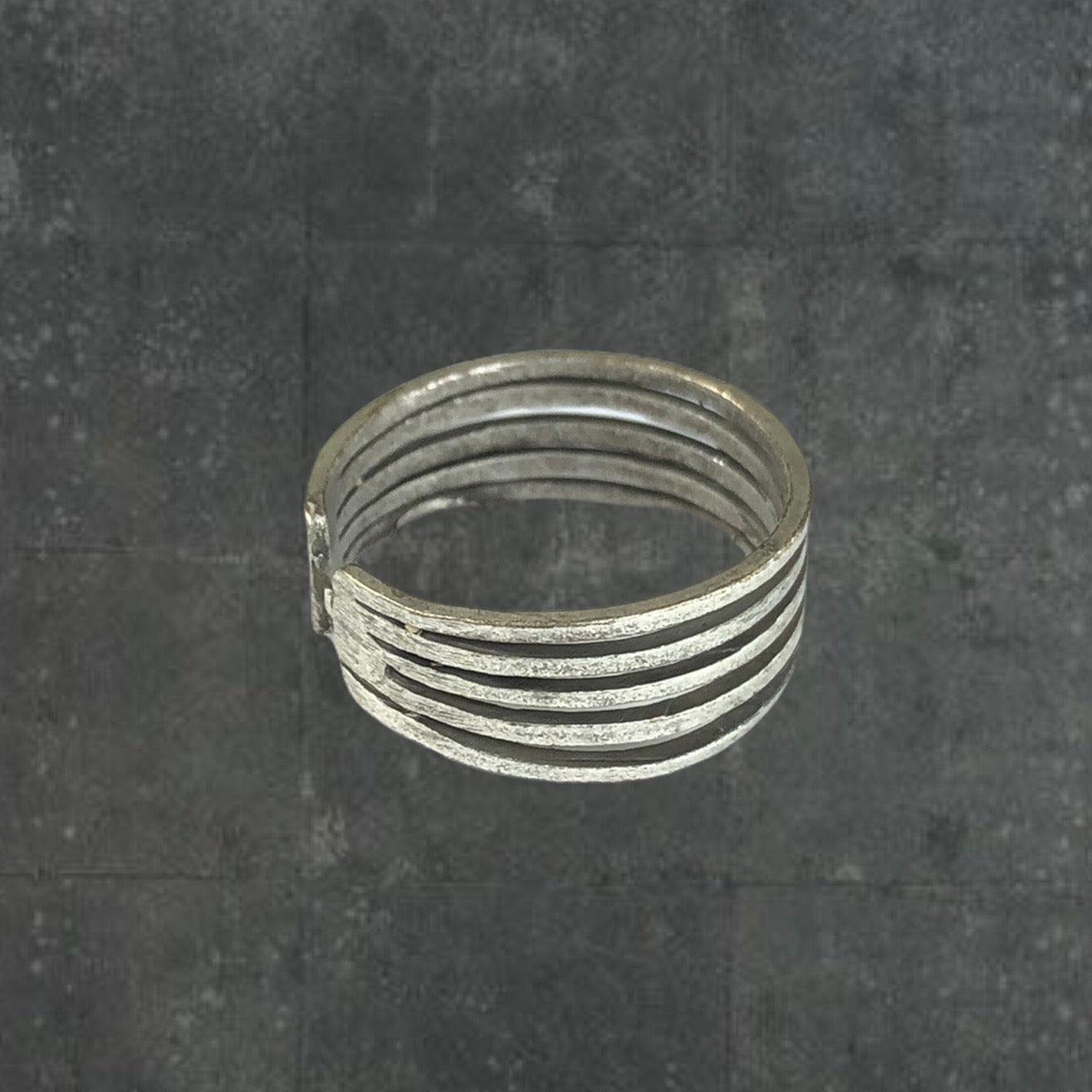 Line Ring - Known Source