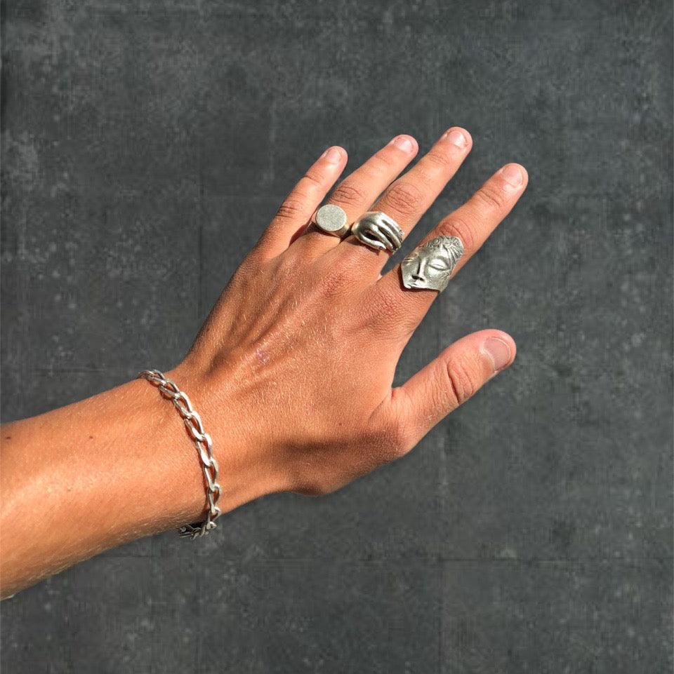 Cupped Hand Ring - Known Source