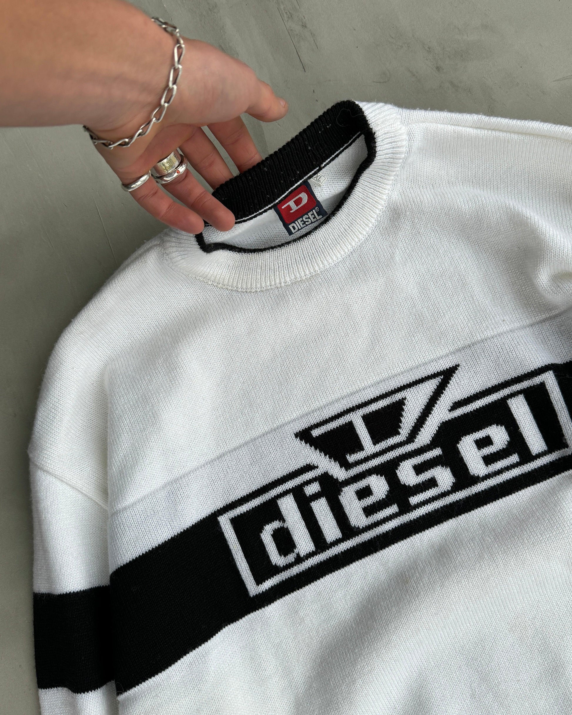 DIESEL 2000'S SPELL OUT LOGO KNIT SWEATSHIRT - XL - Known Source