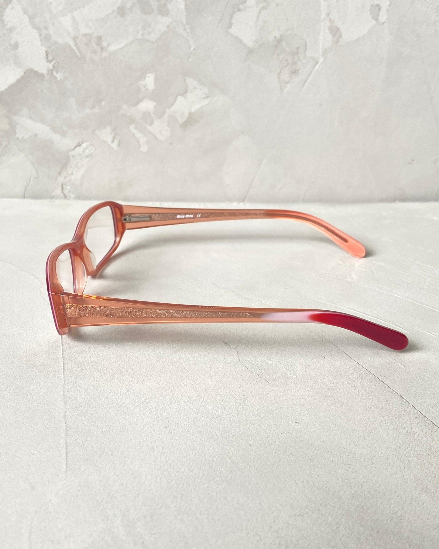 MIU MIU 90'S BAYONETTA GLASSES - Known Source