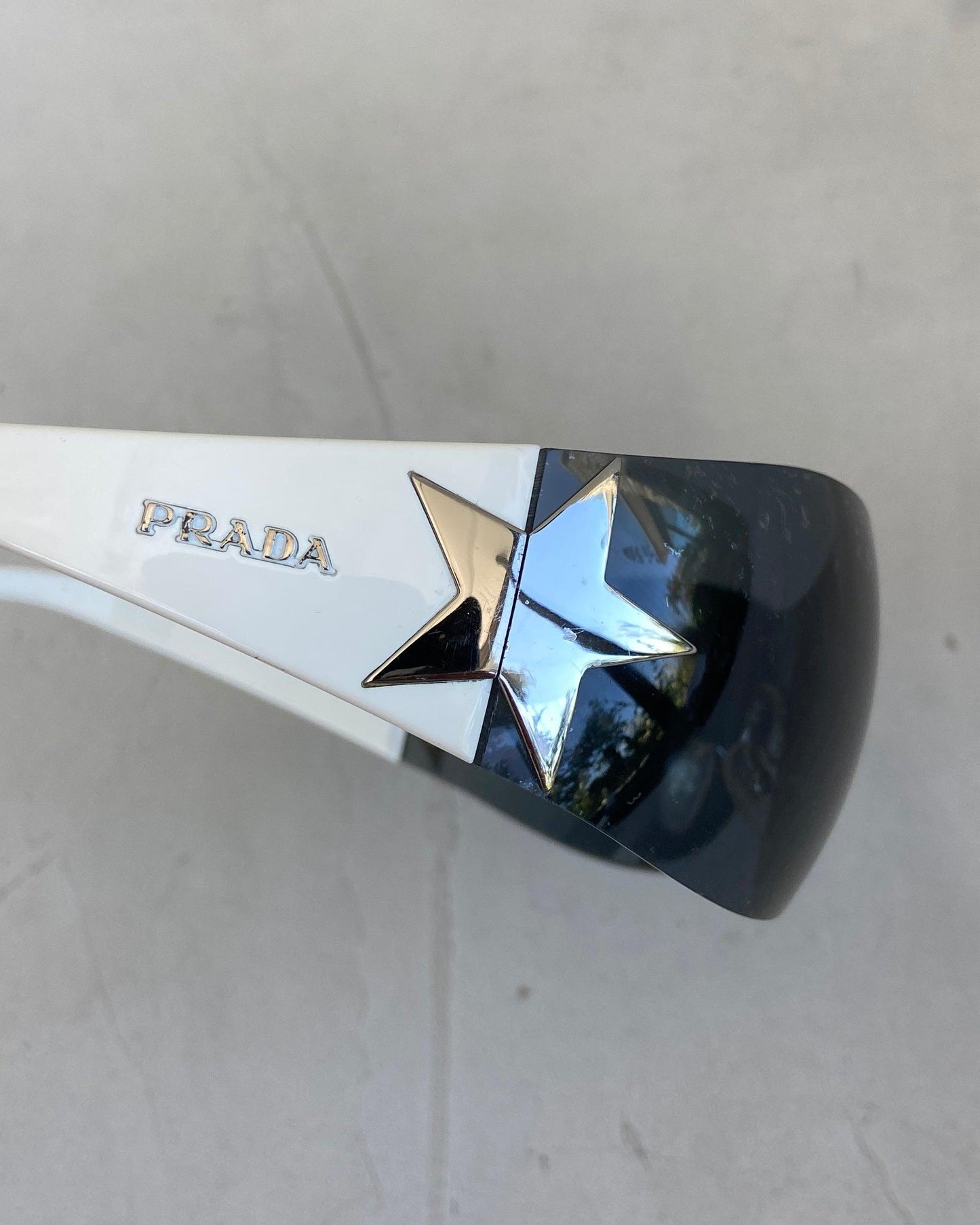 PRADA 2000'S WRAP AROUND STAR SUNGLASSES - Known Source