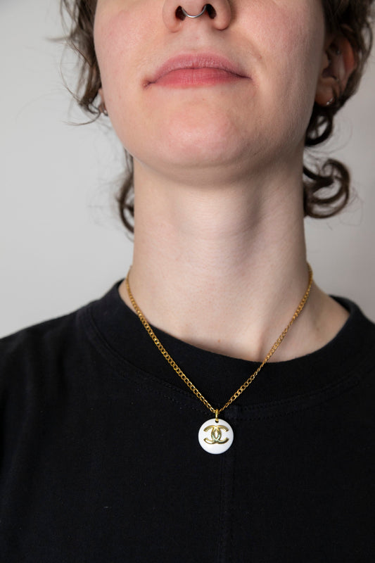 VT Rework: Chanel CC's Curb Chain Necklace 18"