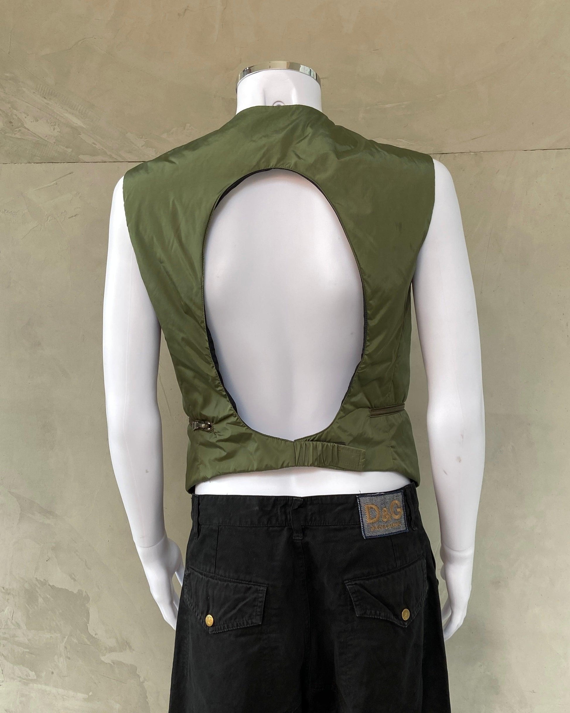 PRADA FW1999 2-IN-1 NYLON BACKLESS VEST & BAG - Known Source