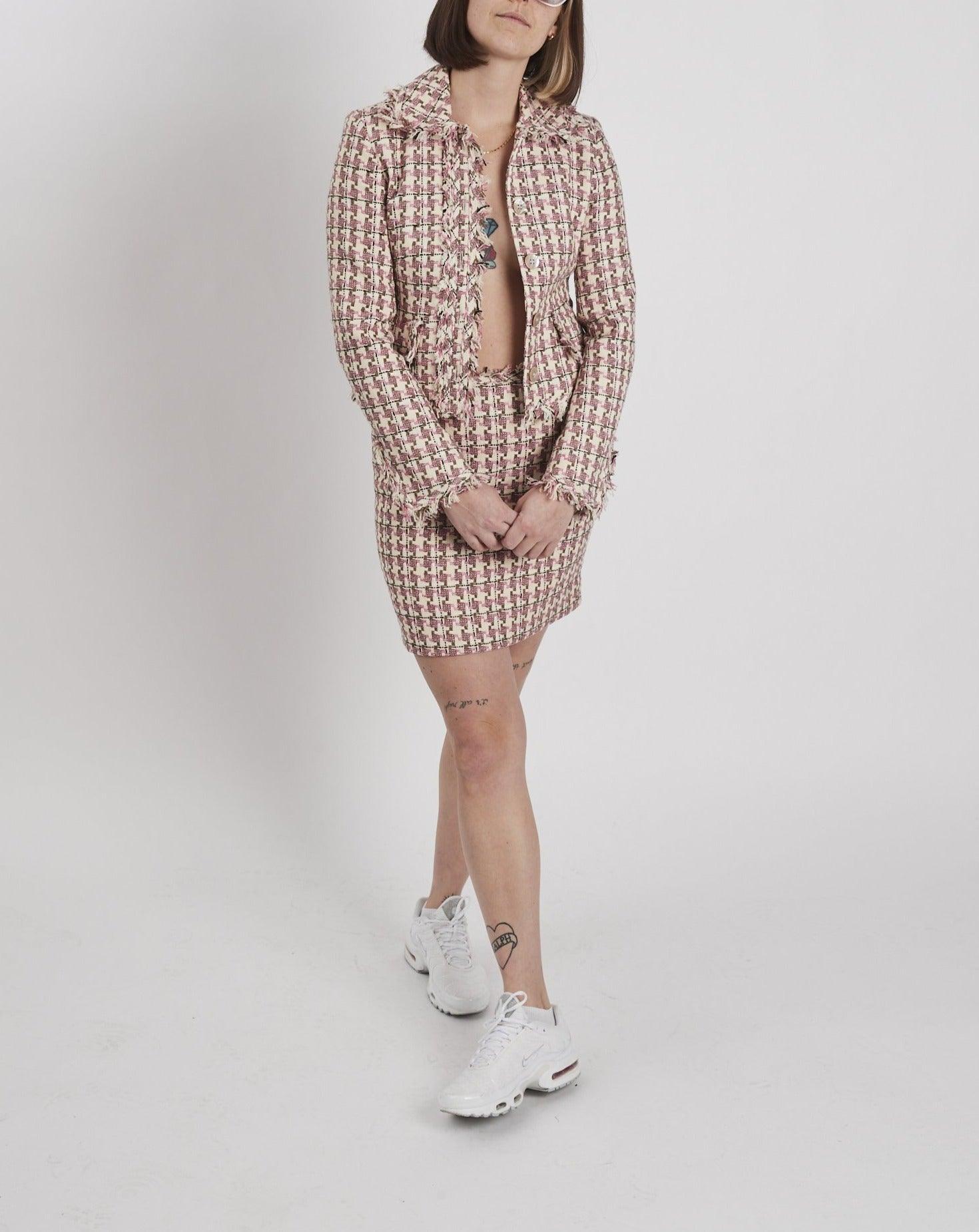 The Flattering Pink Dogtooth One - Known Source