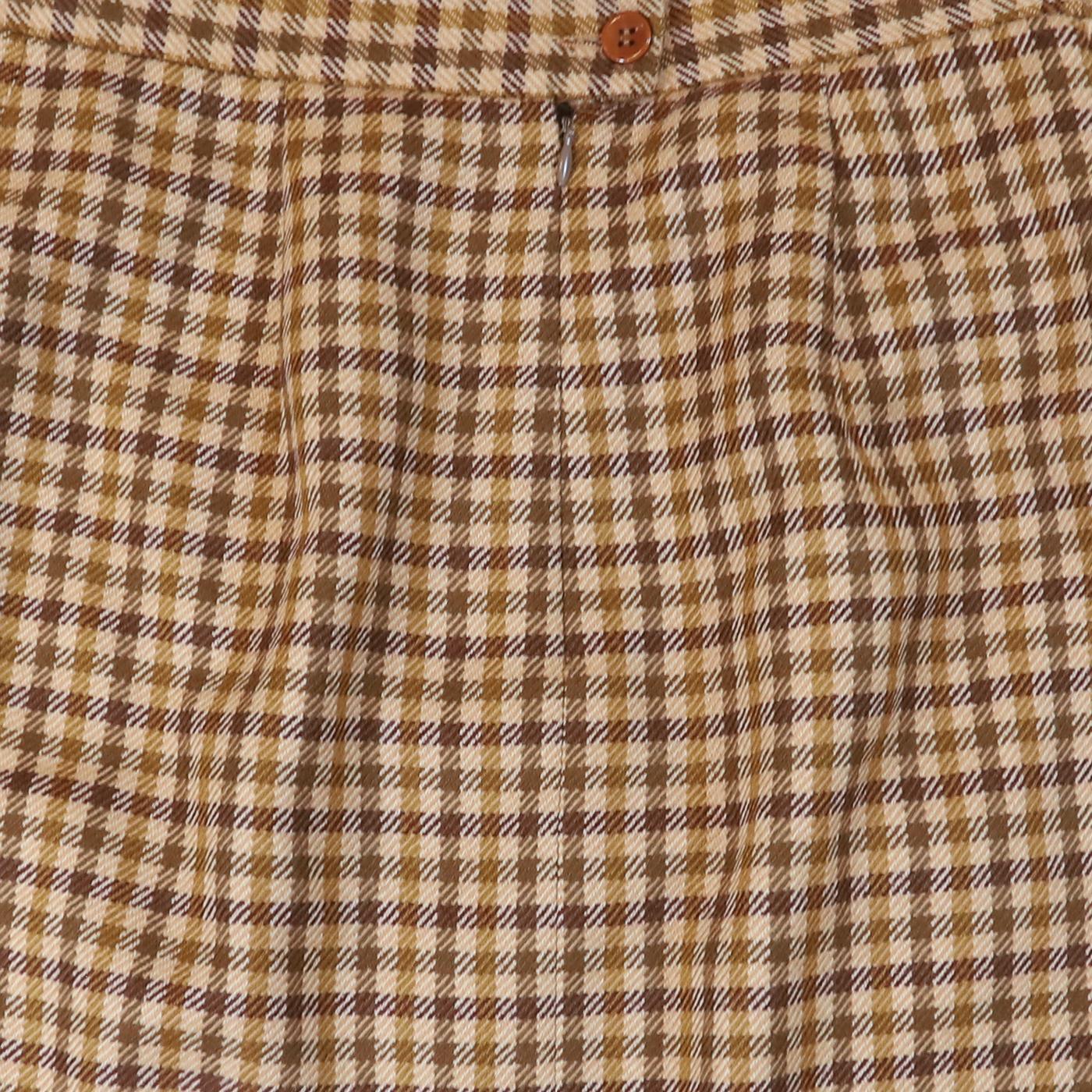 Vintage Skirt - 26" x 21" - Known Source