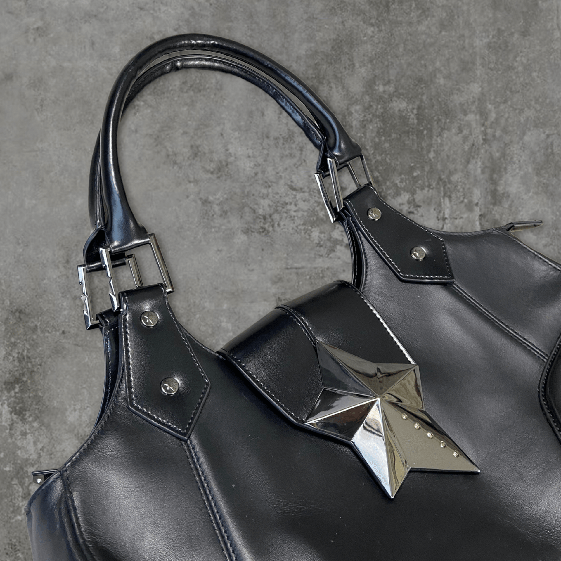 THIERRY MUGLER LEATHER AND CHROME STAR BAG - Known Source