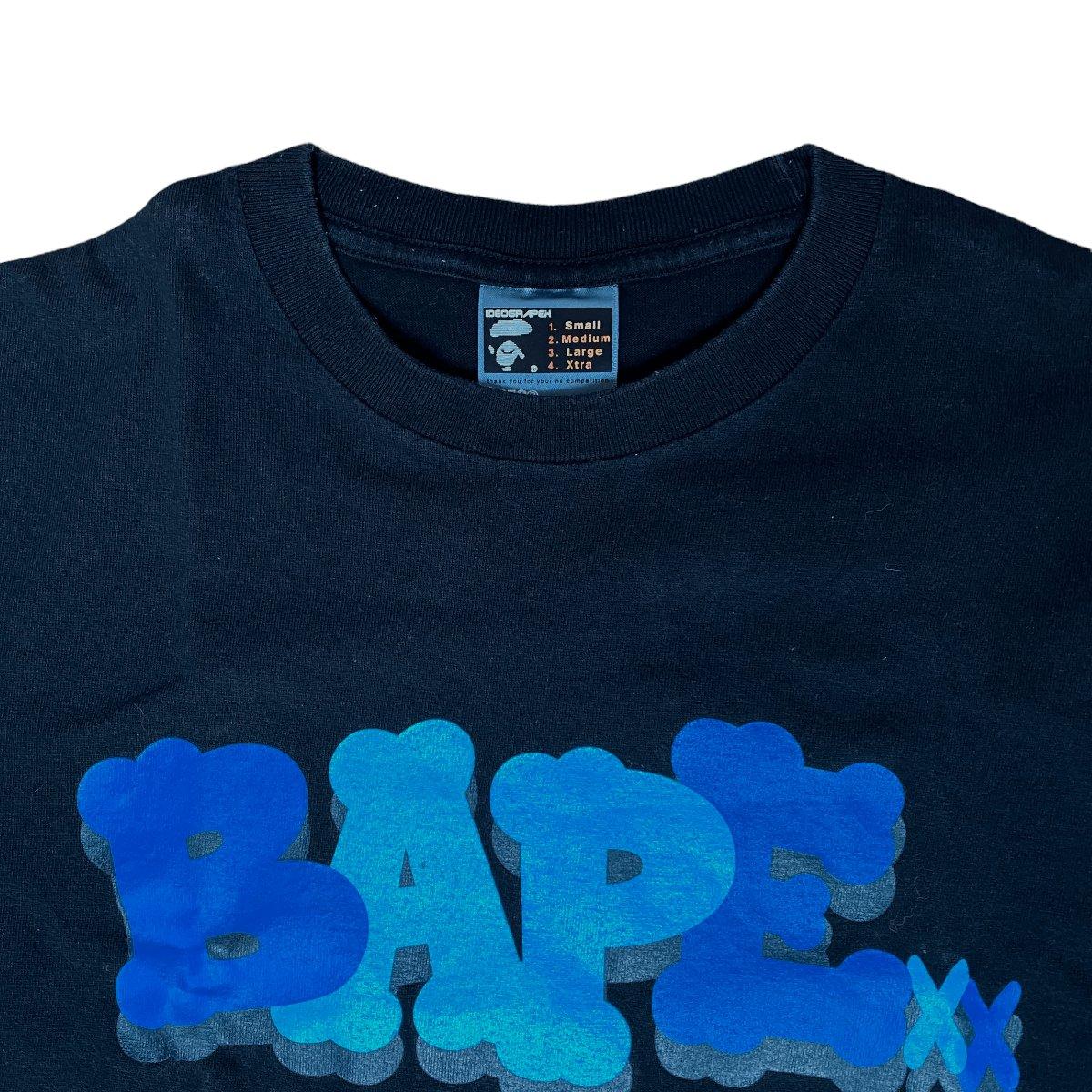 A BATHING APE x KAWS logo short sleeve T-shirt Black (S) - Known Source