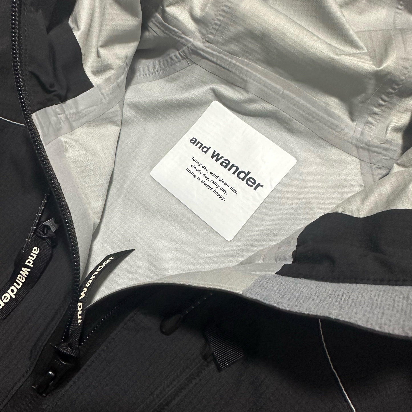 And Wander Event Dropping Multi Pockets Waterproof Jacket - Known Source
