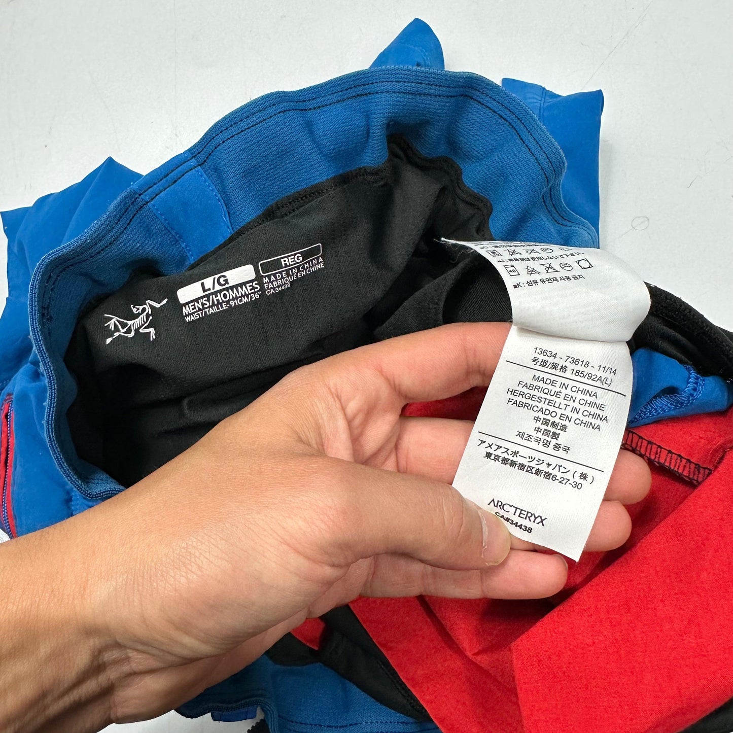 Arc’teryx 2014 multipocket Adan shorts - L - Known Source