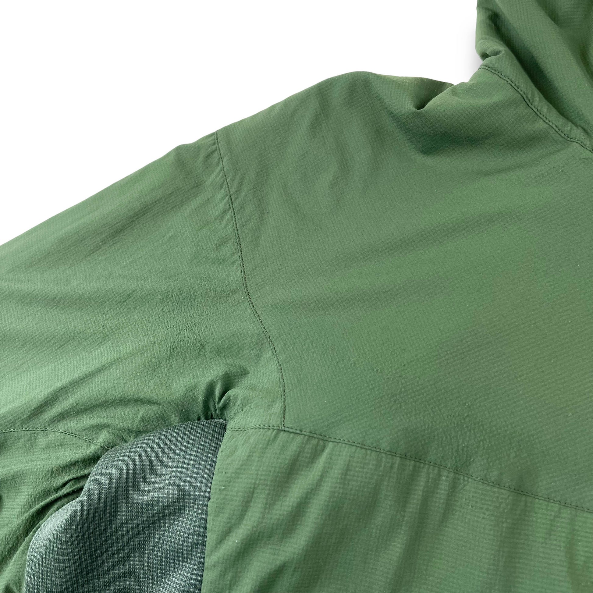 Arc'teryx Atom LT Hoodie (M) - Known Source