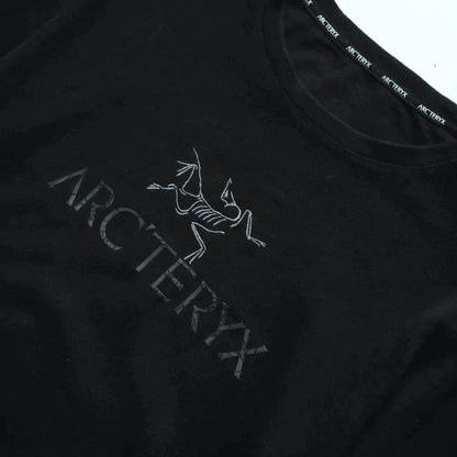 ARC'TERYX SPELLOUT CREW SWEAT (L) - Known Source