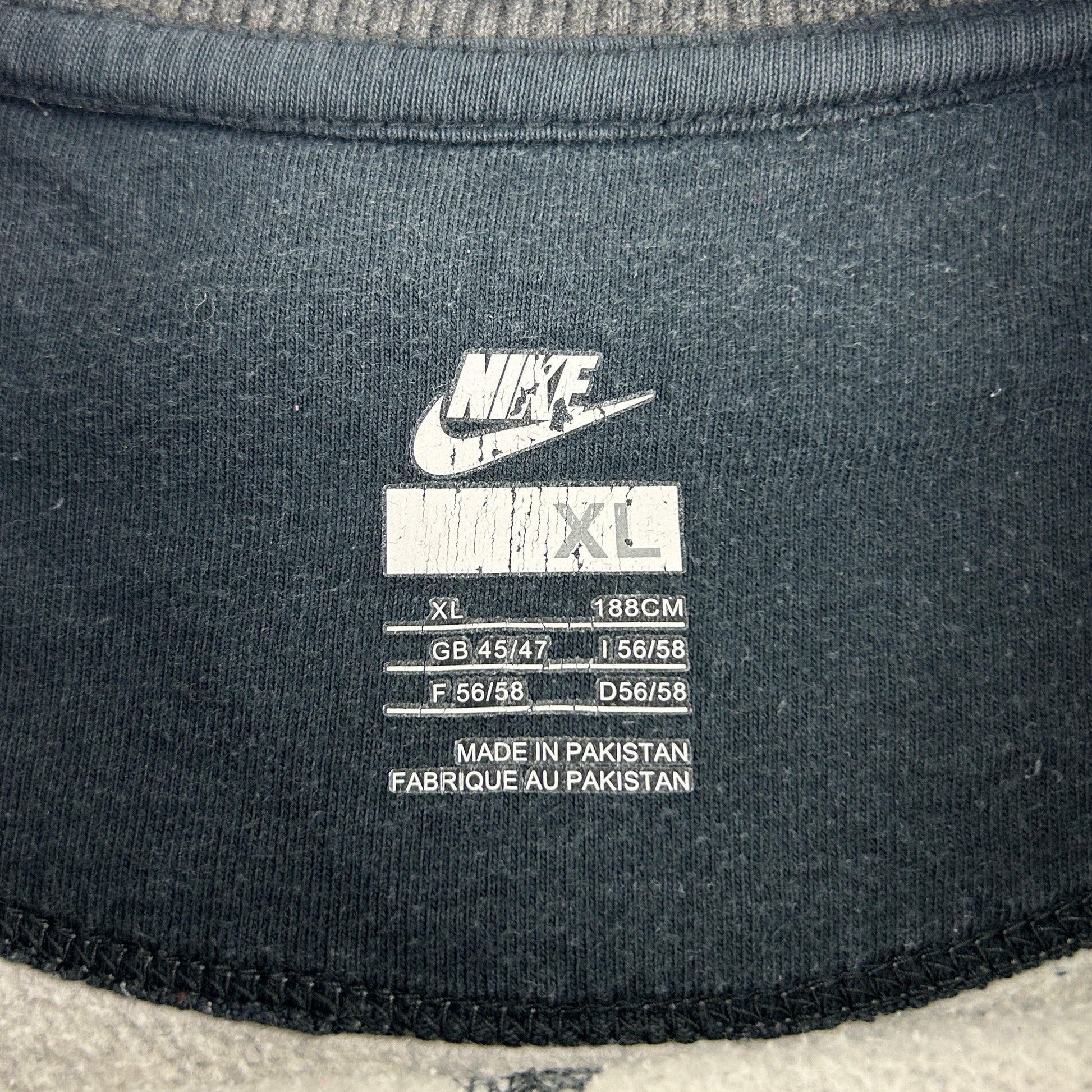 Nike Sweatshirt Size XL - Known Source