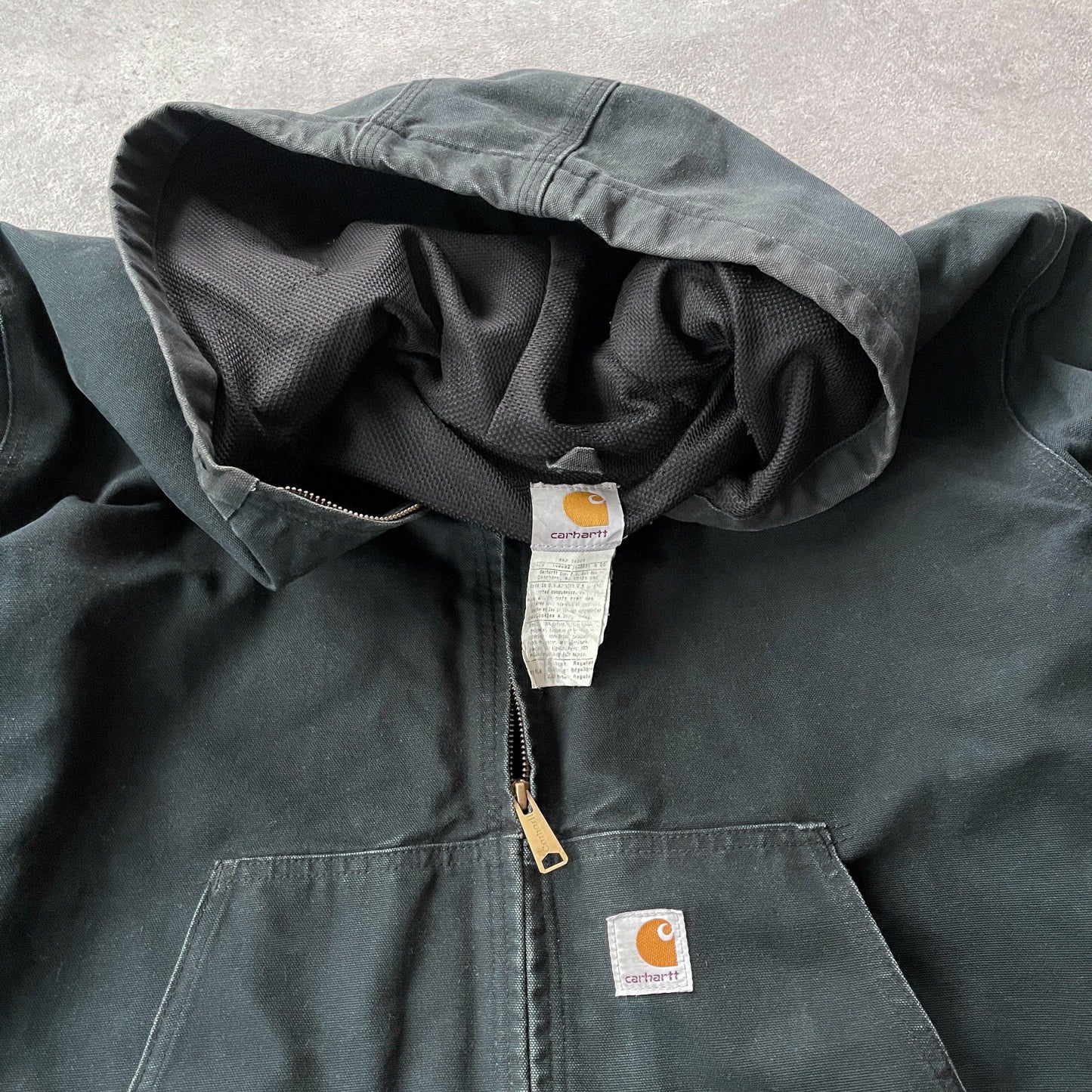 Carhartt 2009 heavyweight active hooded jacket (XL) - Known Source