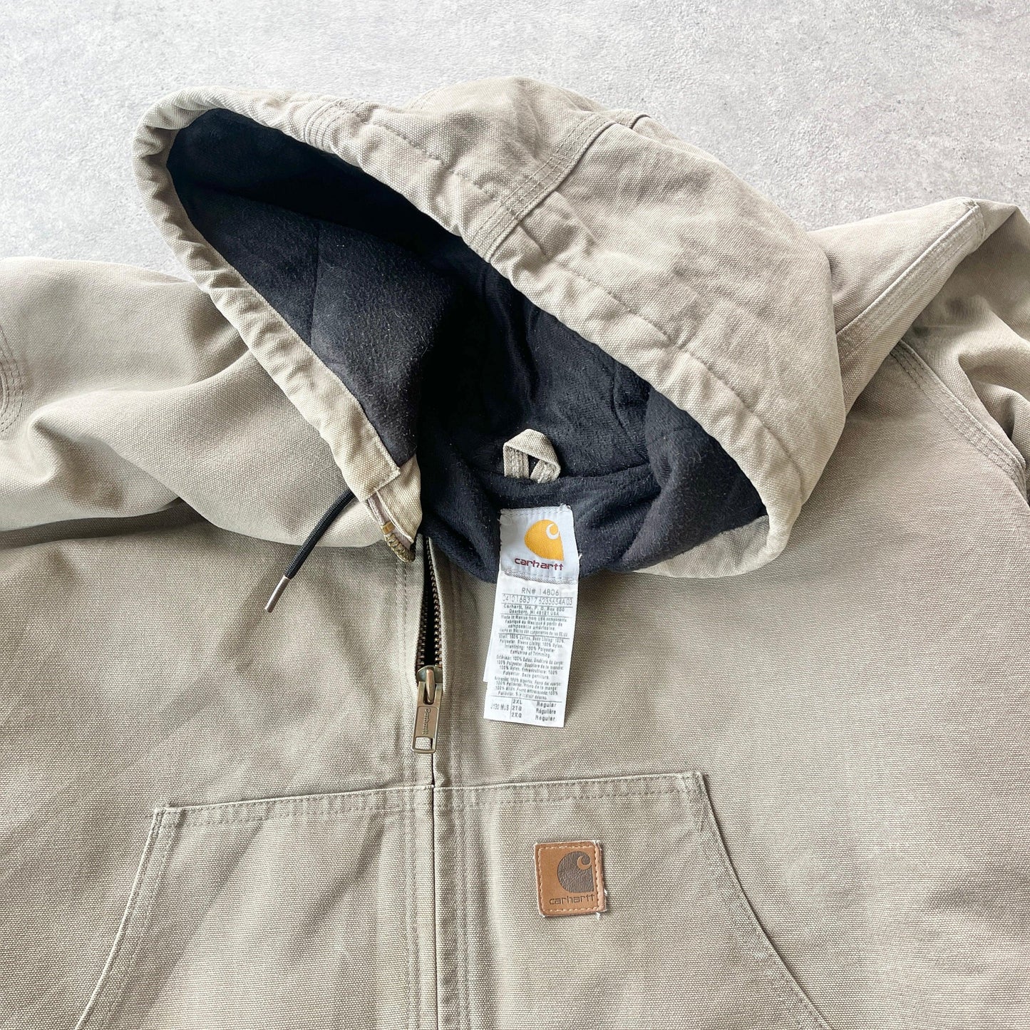 Carhartt 2010 heavyweight active quilted jacket (XXL) - Known Source