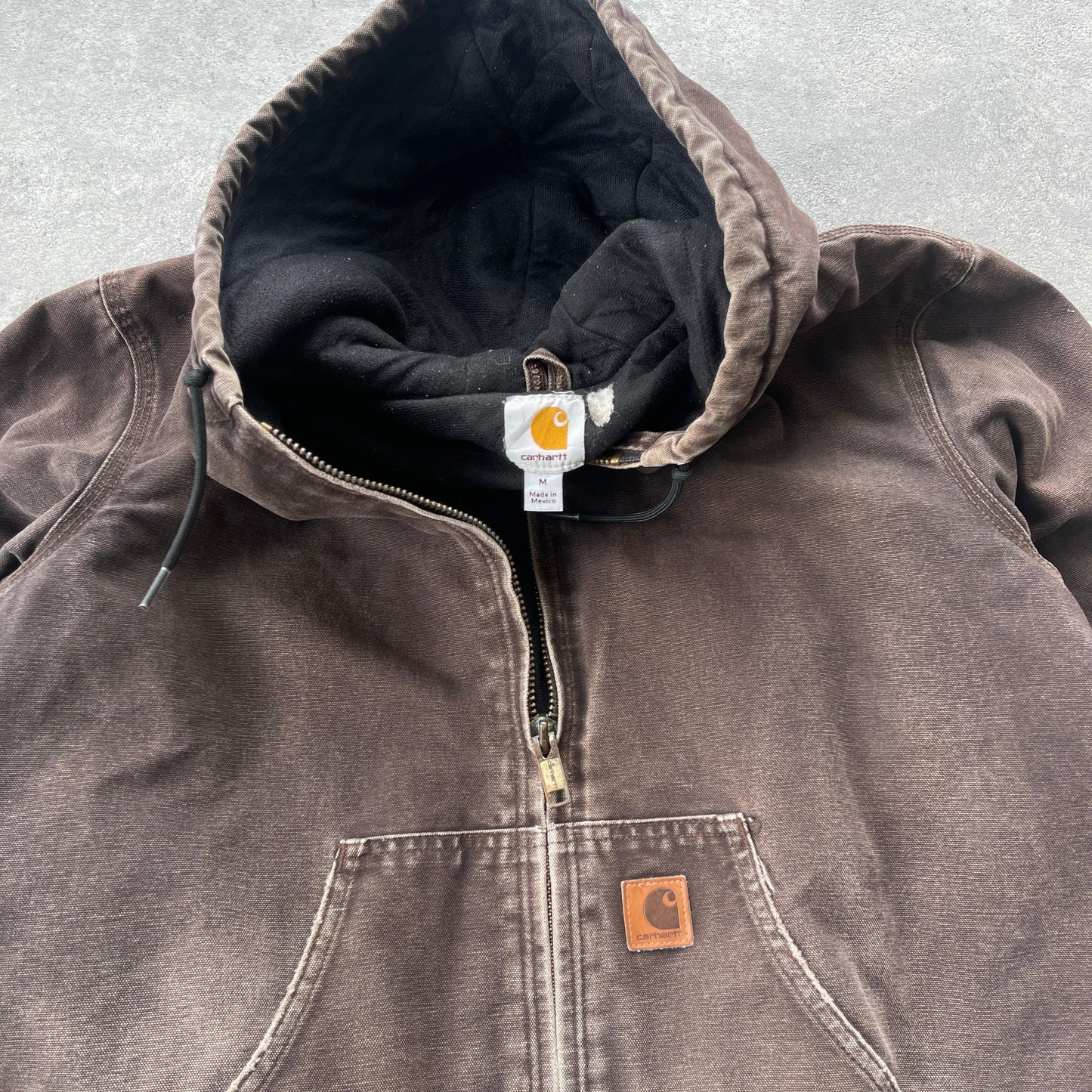 Carhartt 2011 heavyweight hooded active jacket (M) - Known Source