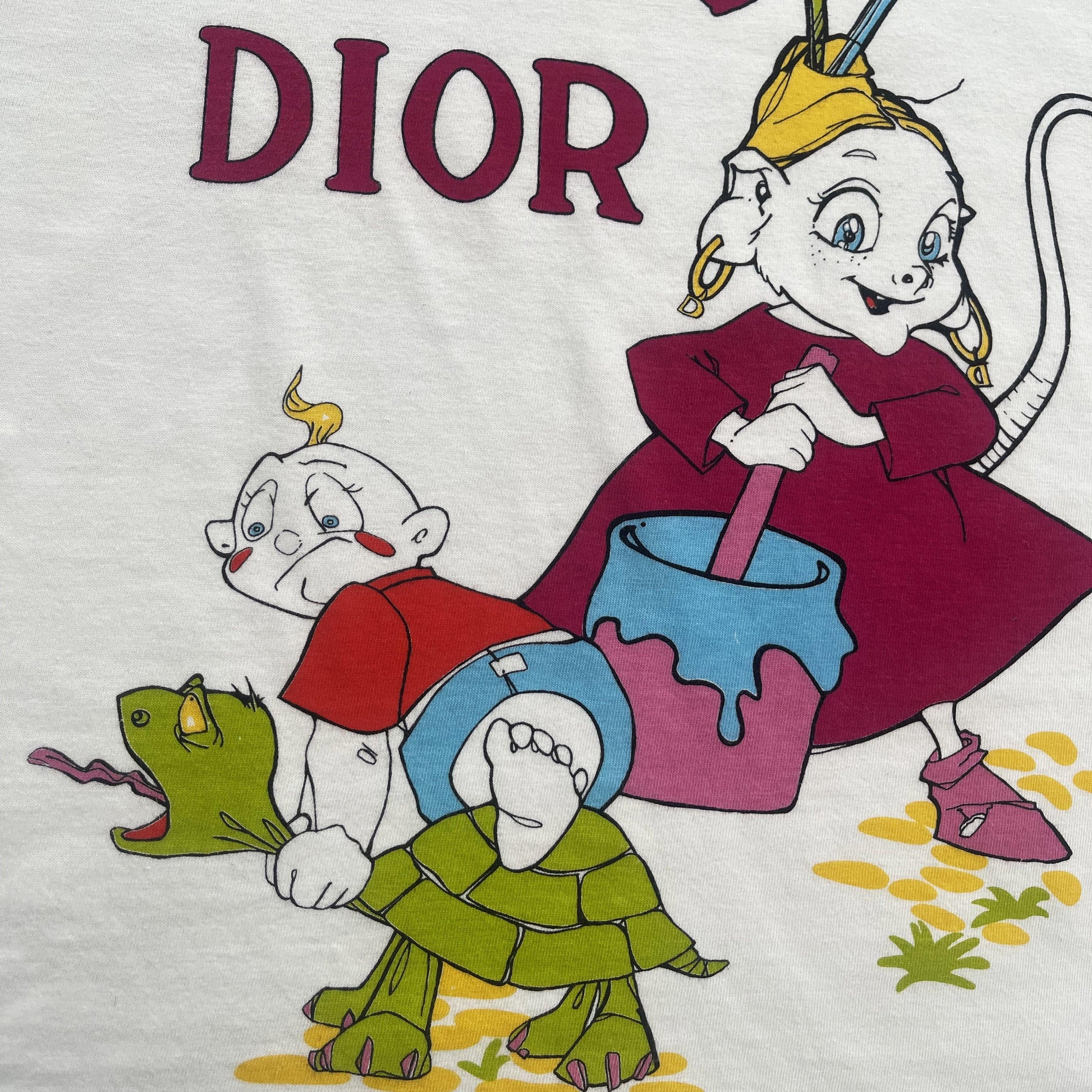 Christian Dior Cartoon T-Shirt Summer Holiday Cruise 2002 - Known Source