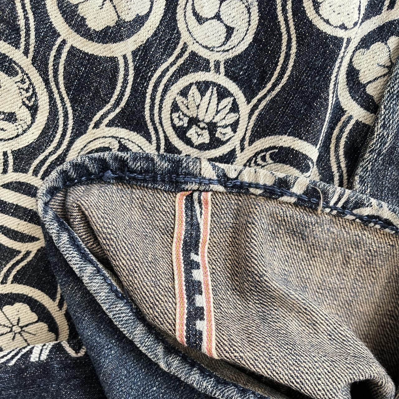 Evisu Jeans - Known Source