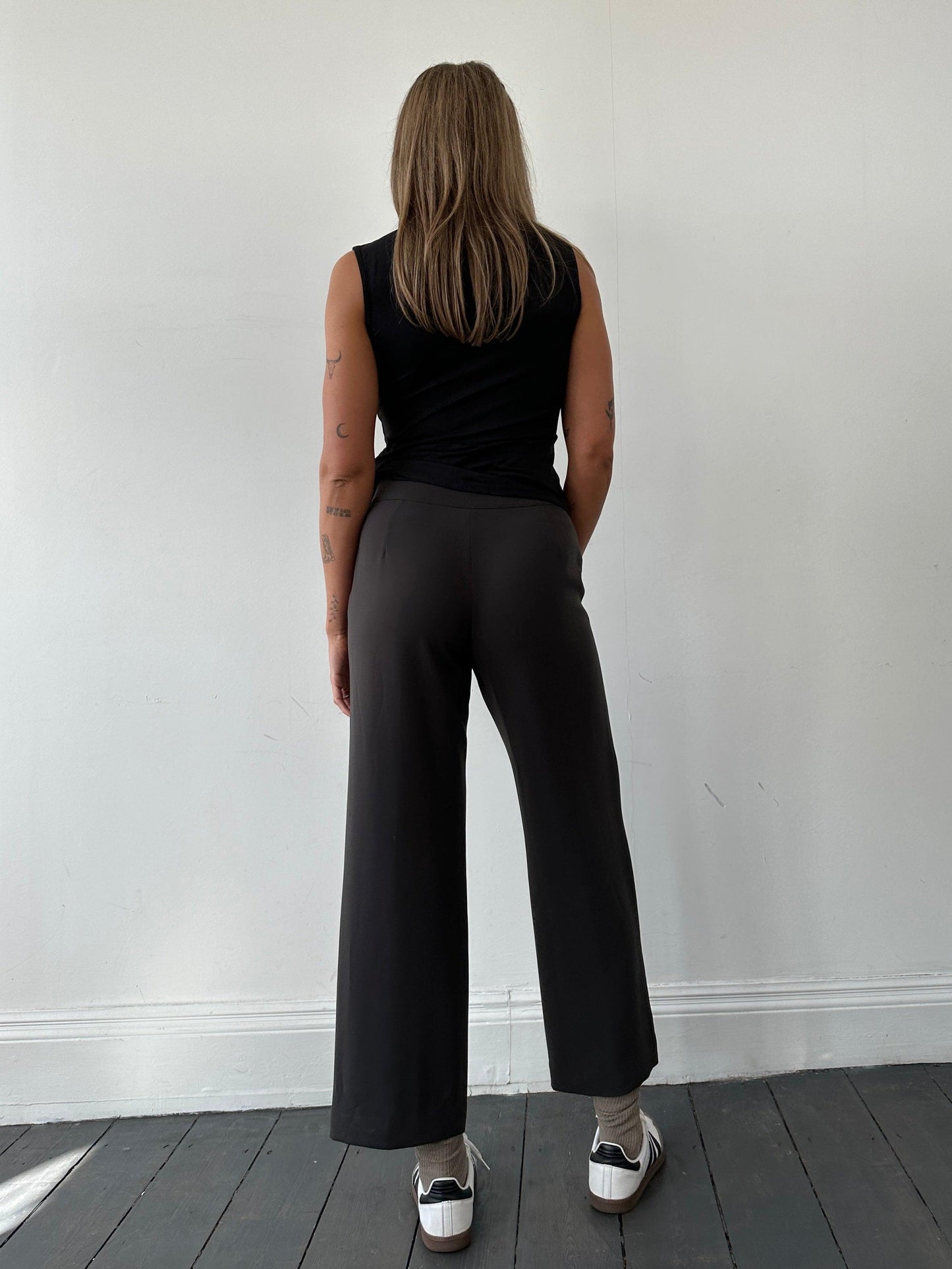 Giorgio Armani Wide Leg Trousers - W28 - Known Source