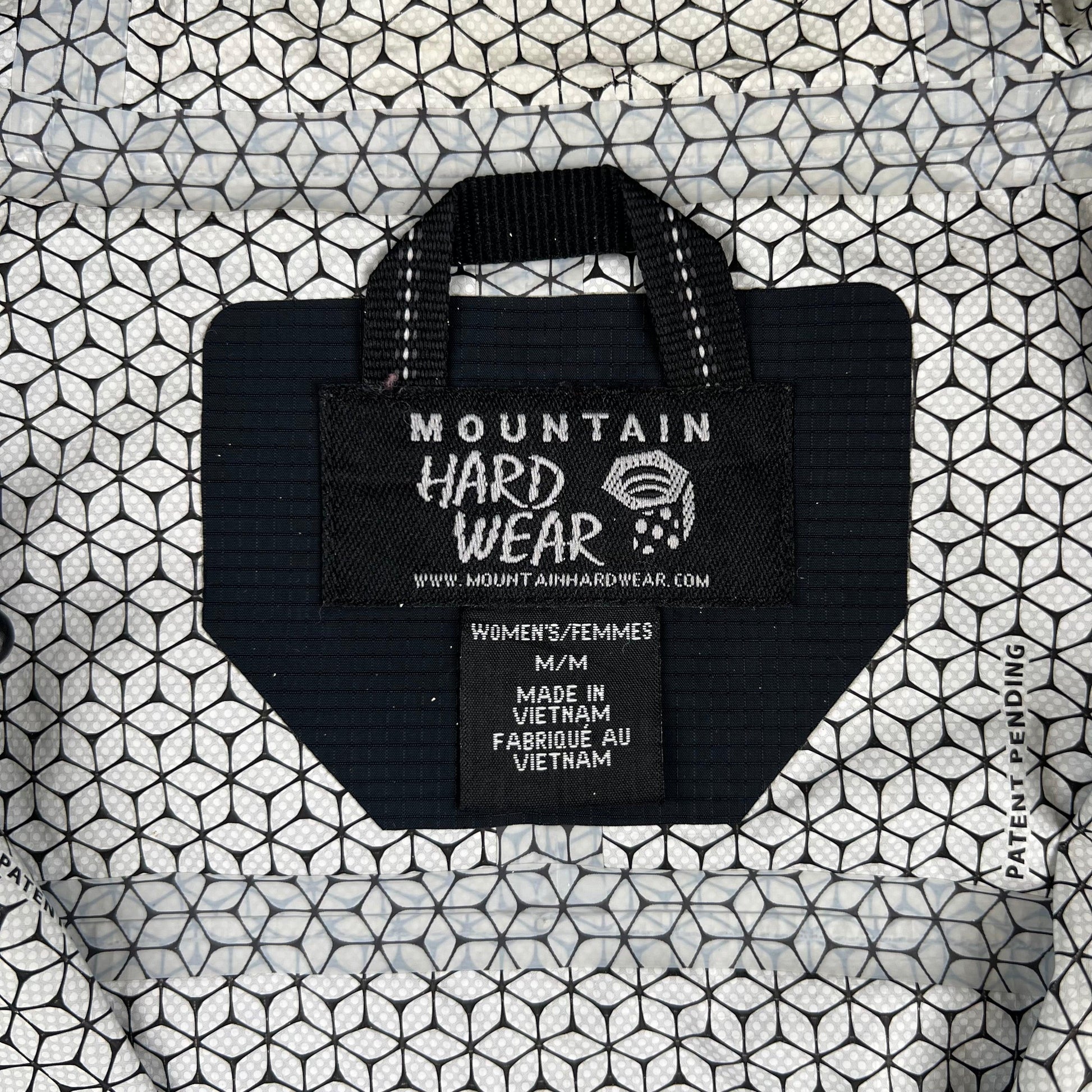 Womens Mountain Hardwear Jacket (M) - Known Source