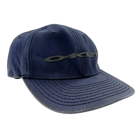 Vintage Oakley Spellout hat - Known Source