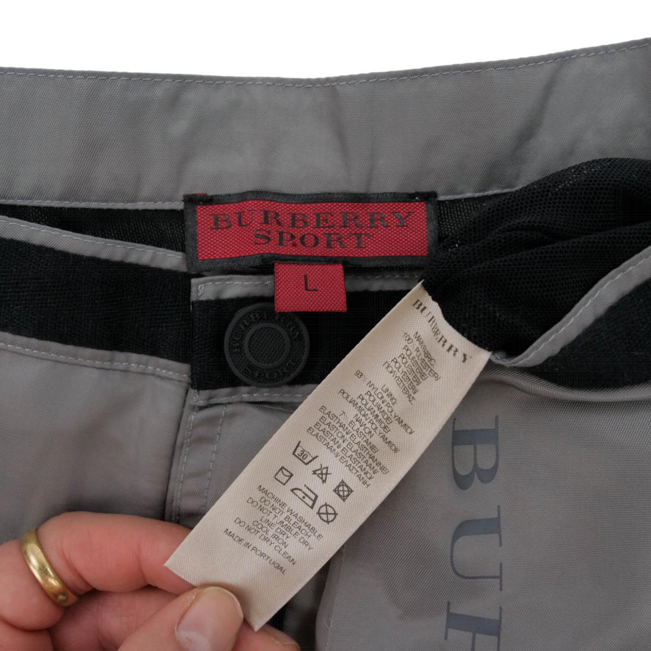 Vintage Burberry Sport Shorts Size W34 - Known Source