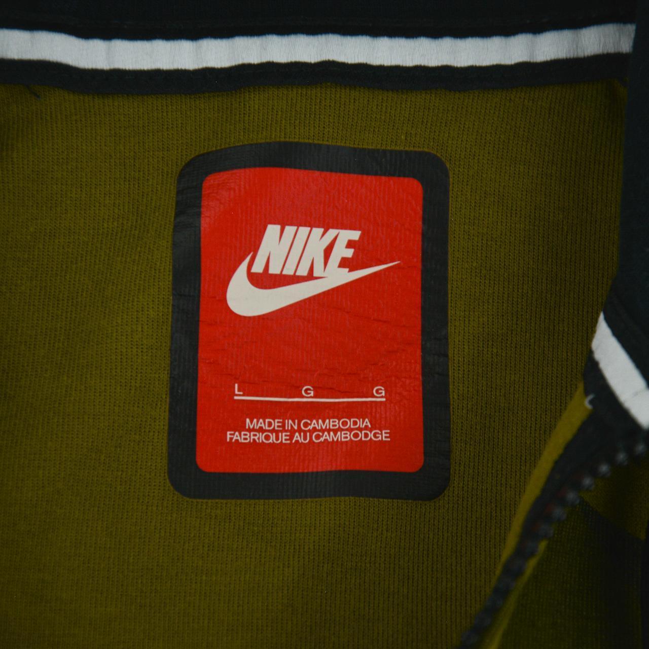 Vintage Nike Zip Up Hoodie Size M - Known Source