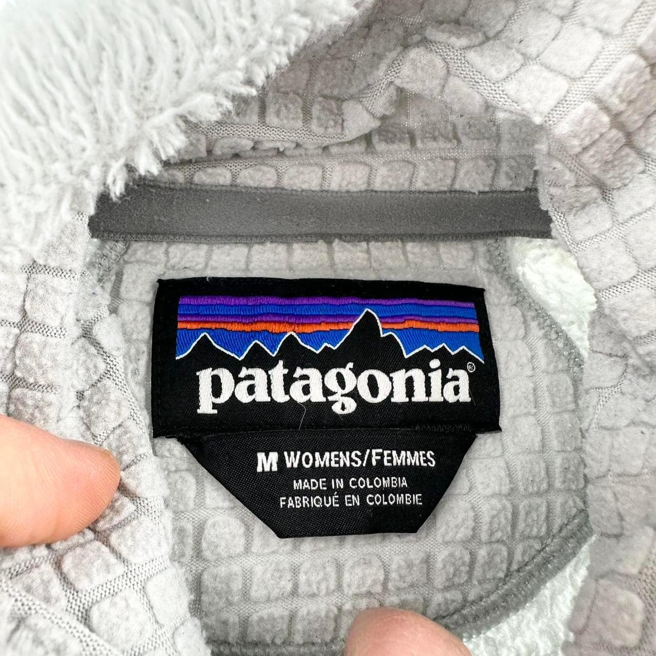 Patagonia zip fleece woman’s size M - Known Source