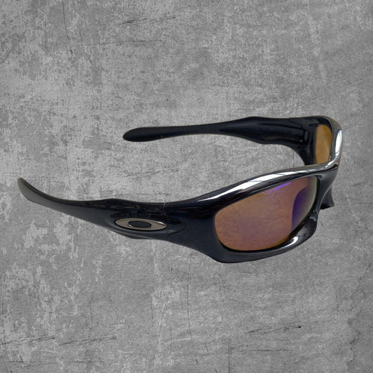 OAKLEY MONSTER DOG SUNGLASSES - Known Source