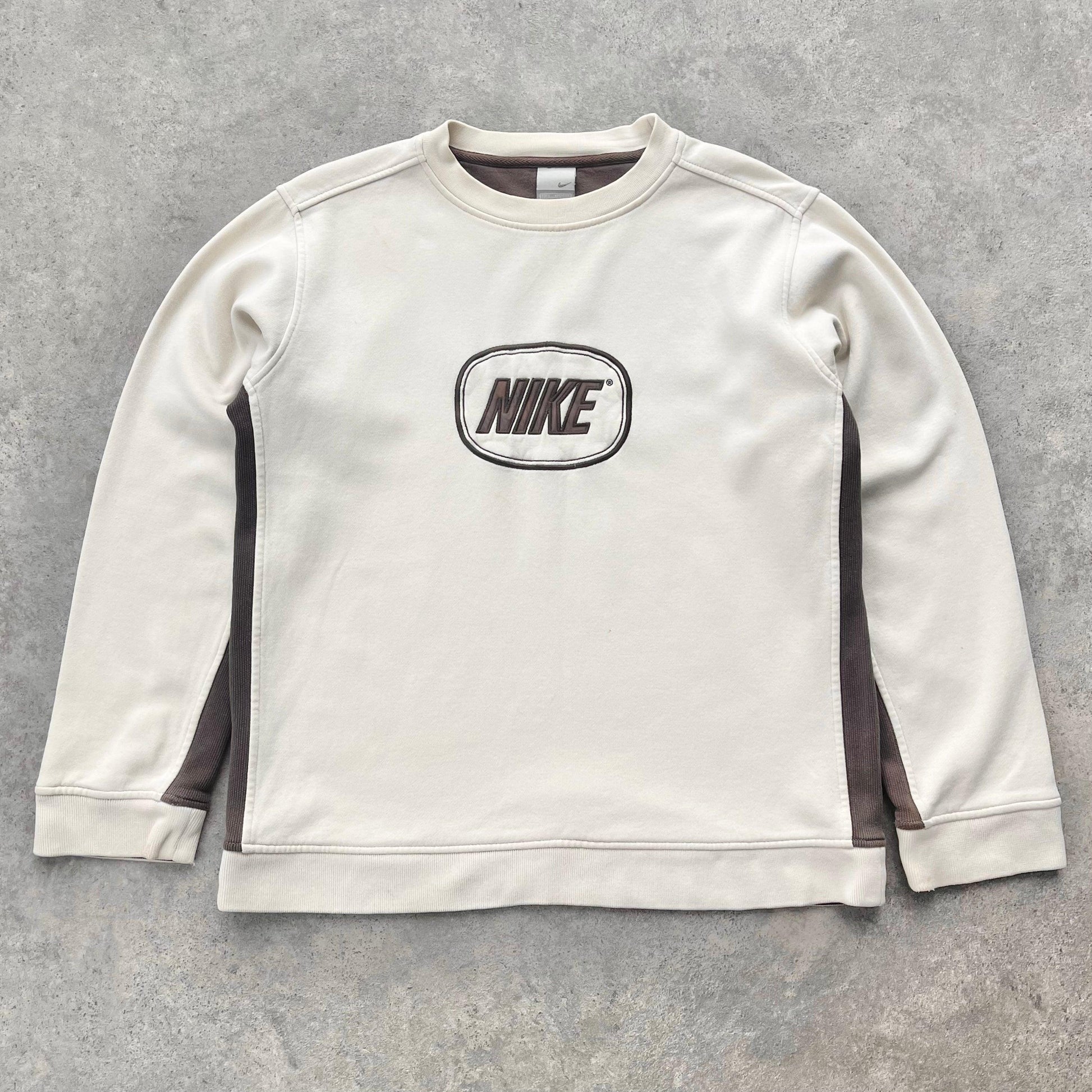 Nike RARE 2000s heavyweight embroidered sweatshirt (M) - Known Source