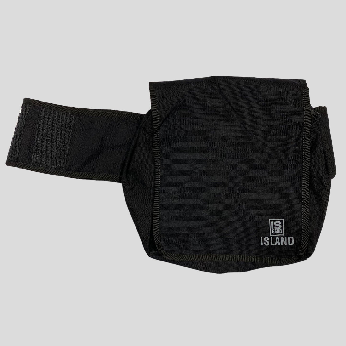 IS Island 00’s Tactical Waistbag - Black - Known Source