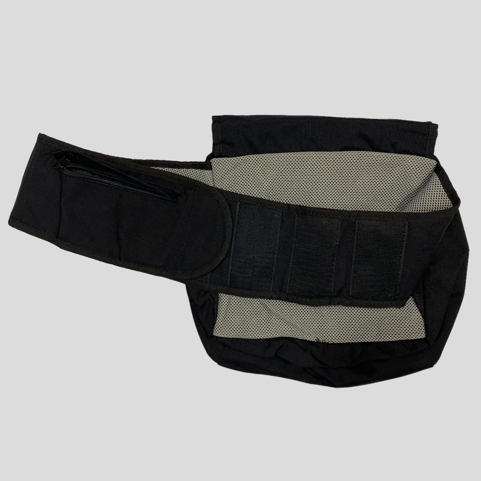 IS Island 00’s Tactical Waistbag - Black - Known Source