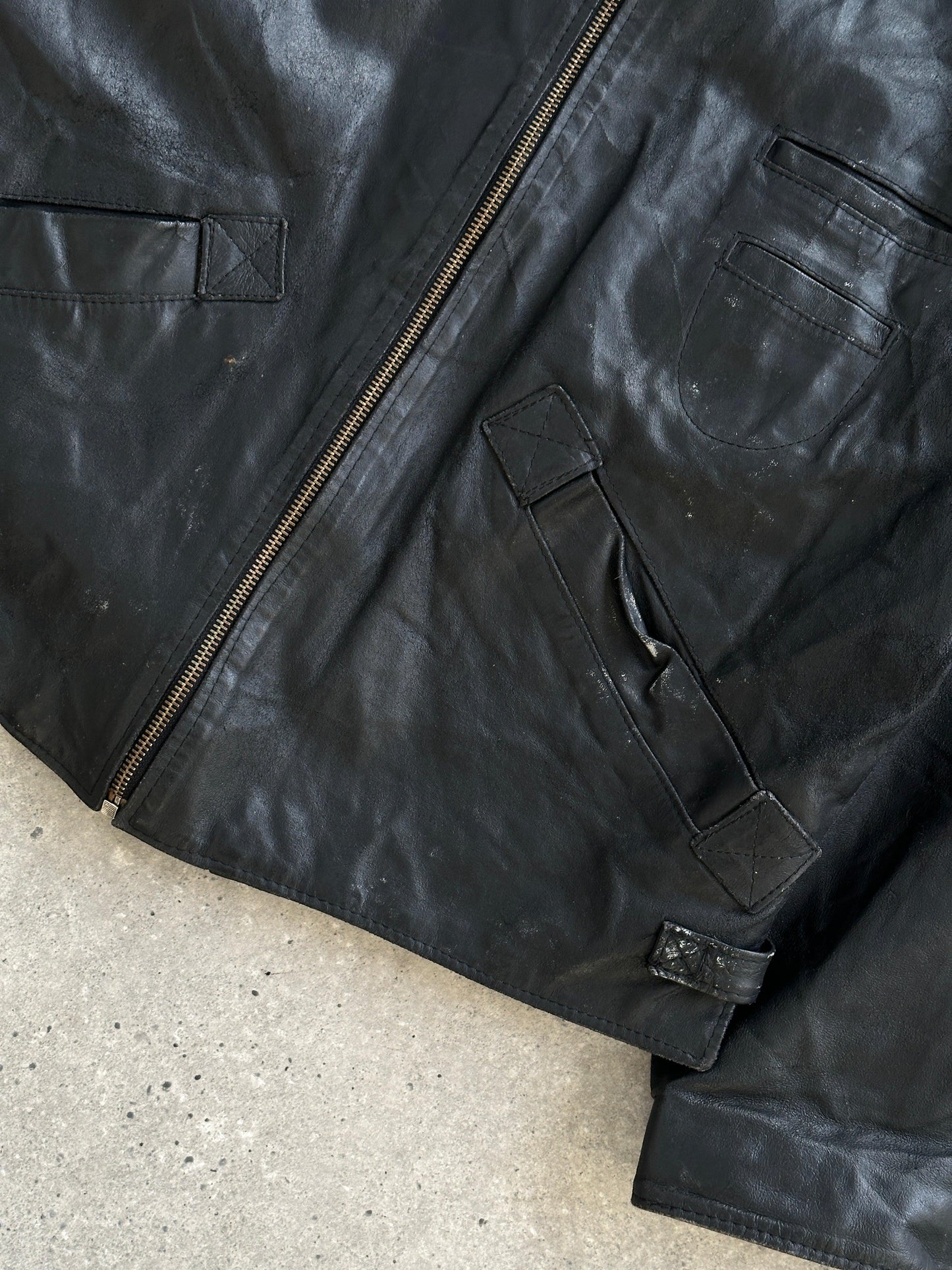Italian Vintage Boxy Leather Jacket - M/L - Known Source