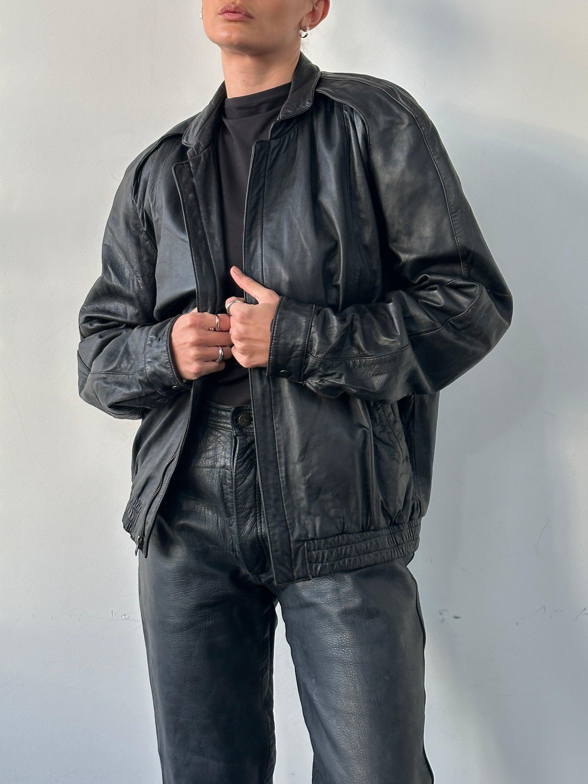 Italian Vintage Leather Bomber Jacket - M - Known Source