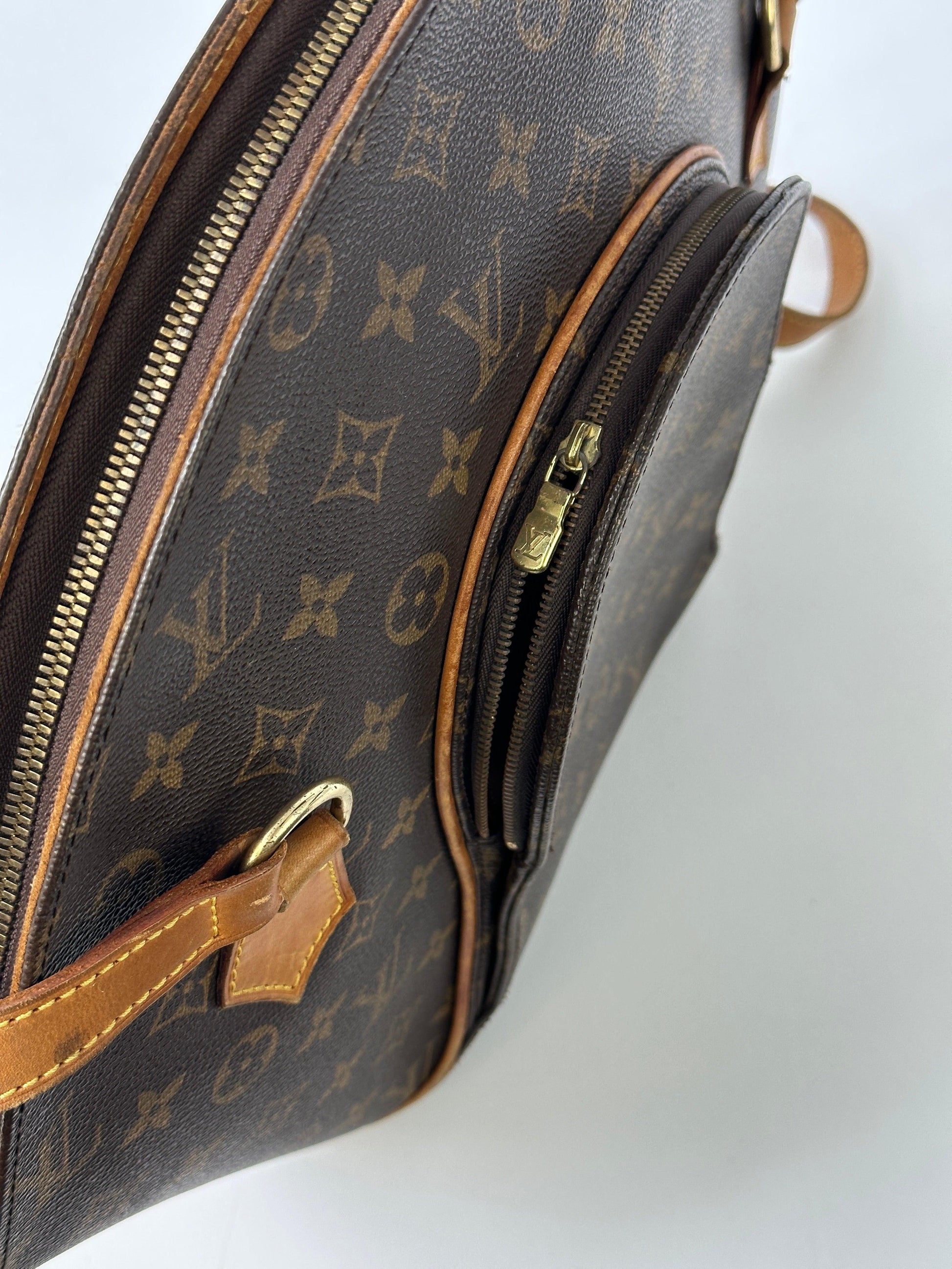 Louis Vuitton 1997 Ellipse Shoulder Bag - Known Source