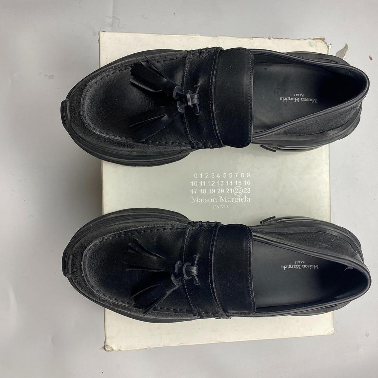 MAISON MARGIELA BLACK CROSS DERBYS - Known Source