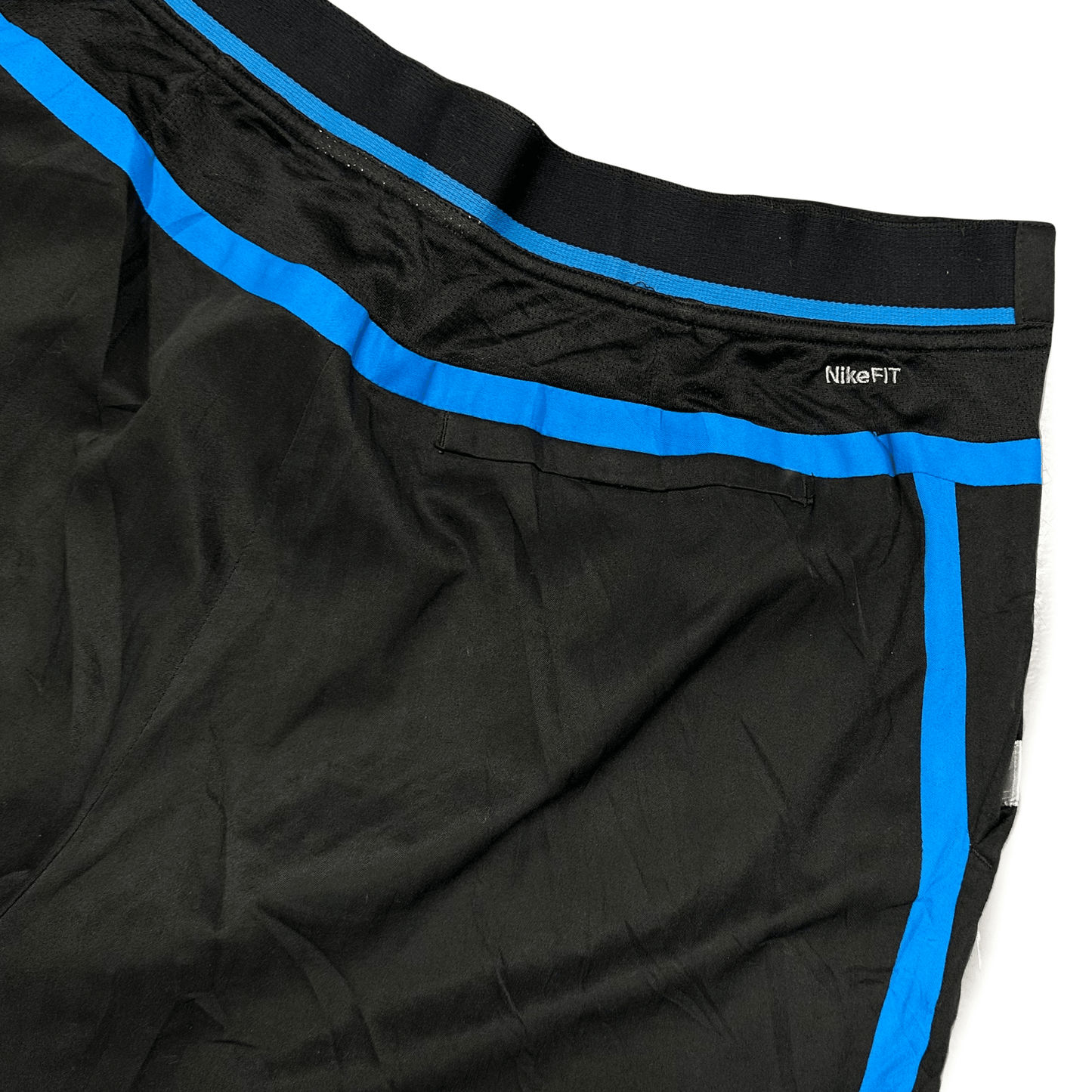Nike 00s Shorts In Black With Blue Detailing ( L ) - Known Source