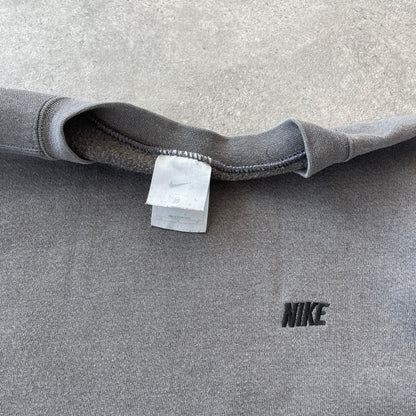 Nike 2000s heavyweight embroidered sweatshirt (M) - Known Source