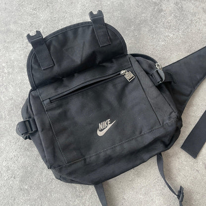 Nike ACG 1990s cross body technical utility bag (13”x9”x5”) - Known Source