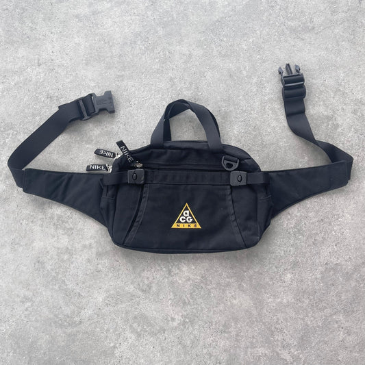 Nike ACG 1990s cross body utility bag (12”x9”x5”) - Known Source
