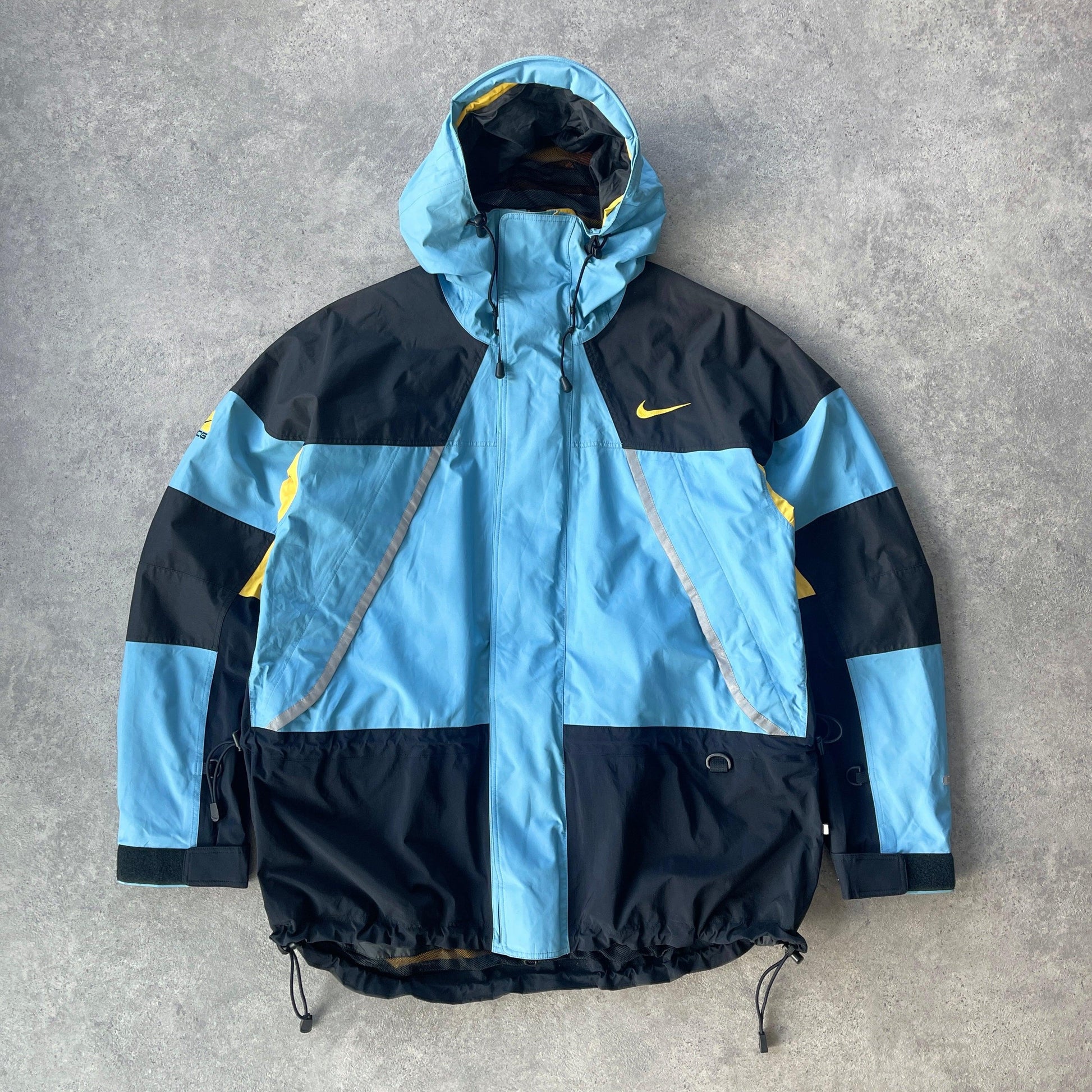 Nike ACG 1990s sample storm fit heavyweight technical jacket (M) - Known Source