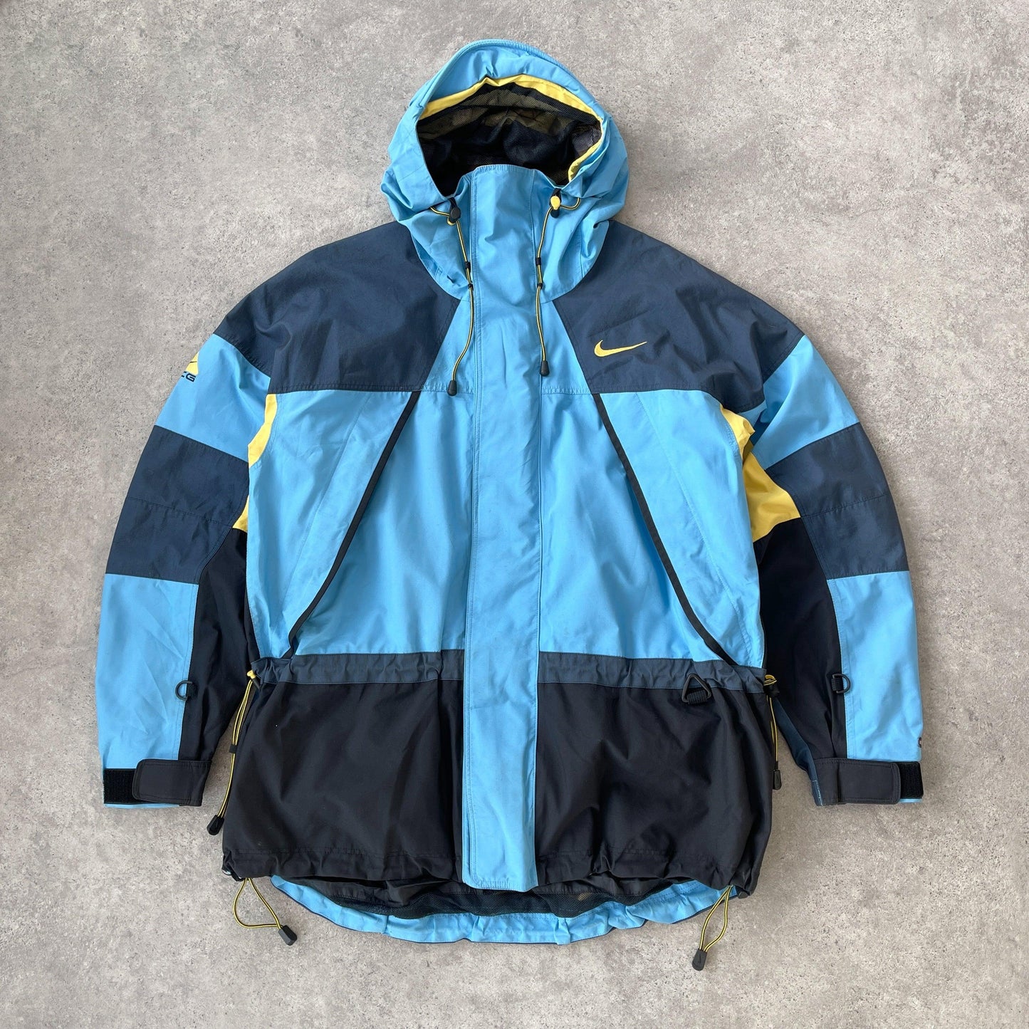 Nike ACG 1990s storm fit heavyweight technical jacket (M) - Known Source