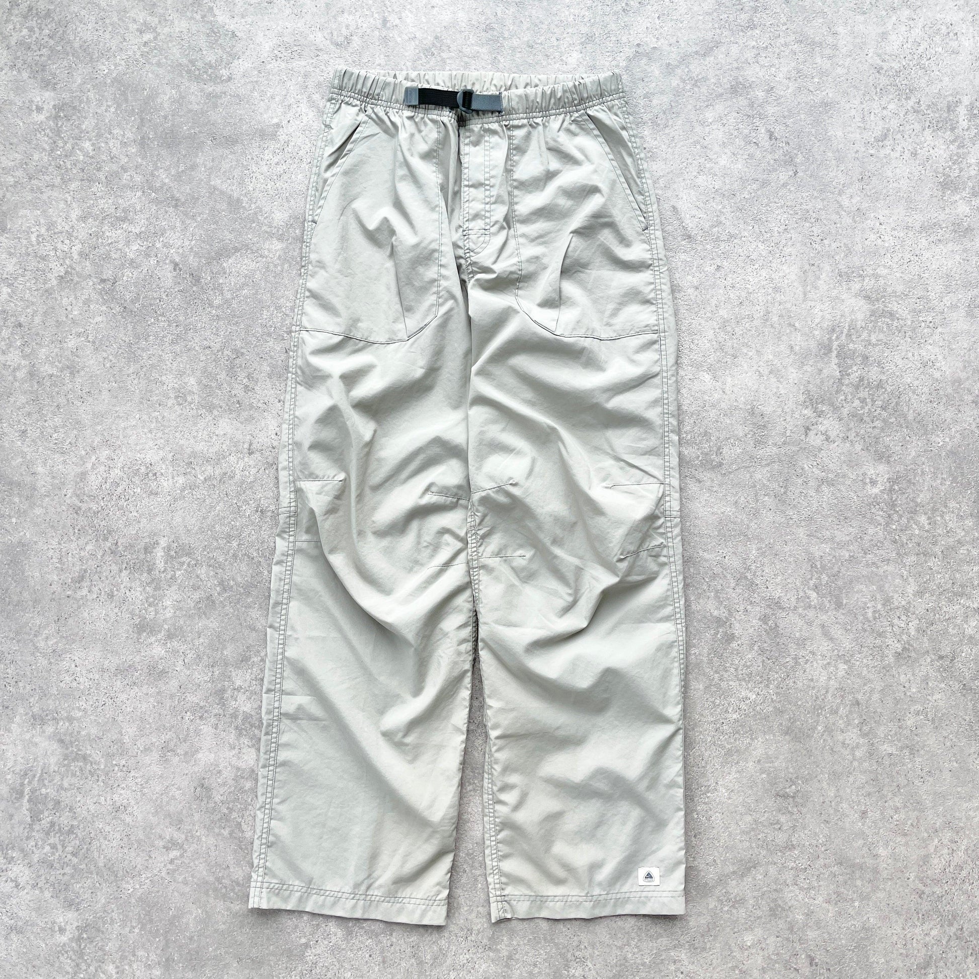 Nike ACG 2000s lightweight technical parachute trousers (M) - Known Source