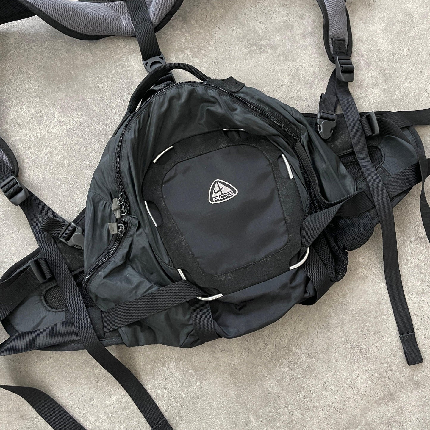 Nike ACG RARE 2003 bioknx utility backpack (13”x13”x5”) - Known Source